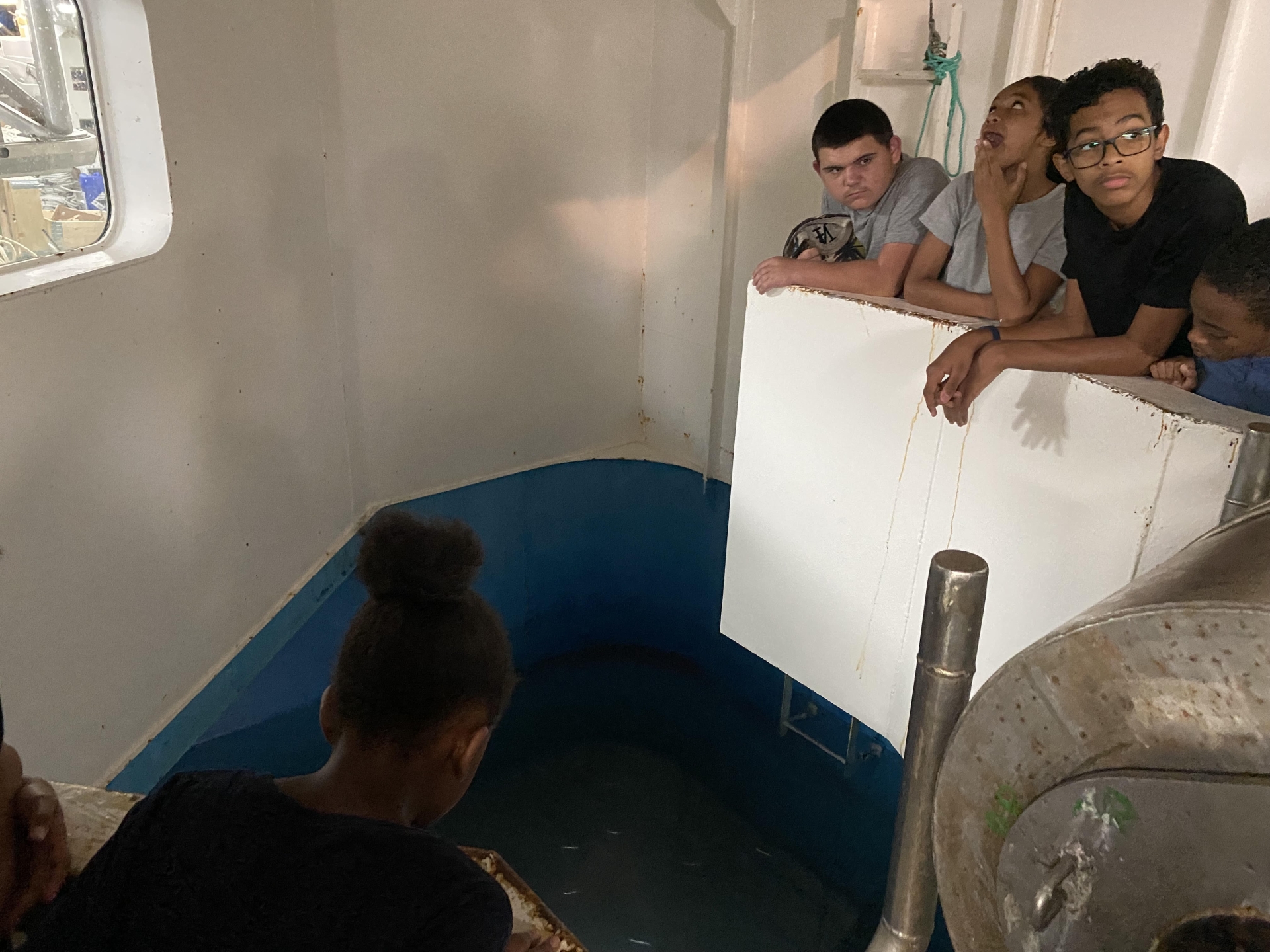 SENSIBILISATION DES ELEVES REUNIONNAIS AUX METIERS DE LA MER DANS LE CADRE DES JOURNEES TAAFIENNES