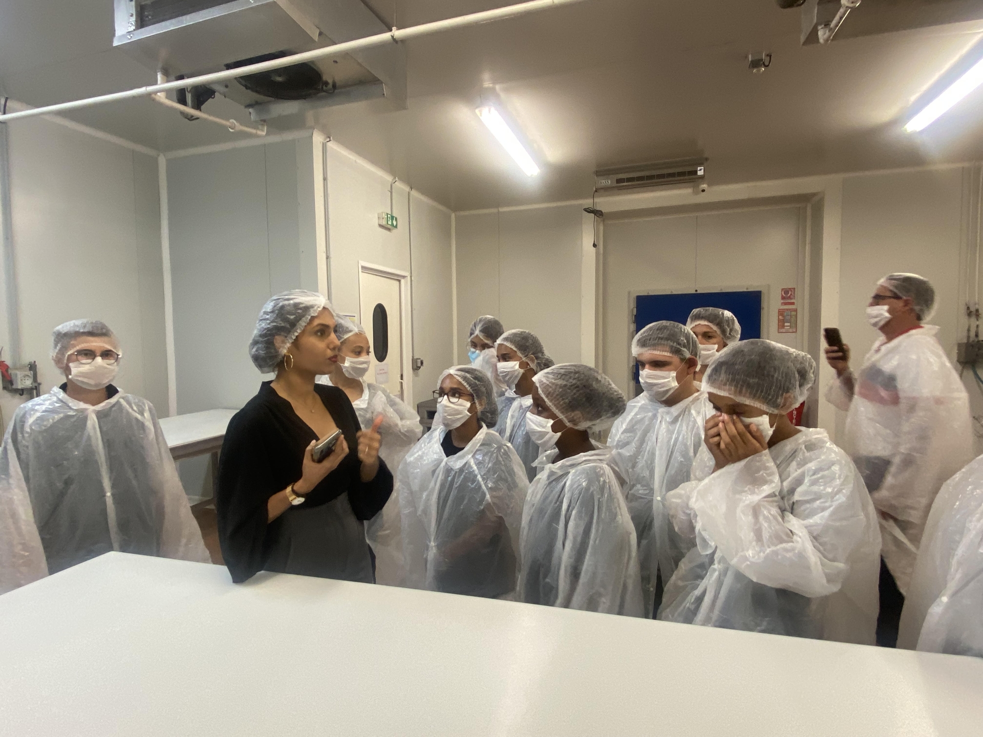 SENSIBILISATION DES ELEVES REUNIONNAIS AUX METIERS DE LA MER DANS LE CADRE DES JOURNEES TAAFIENNES