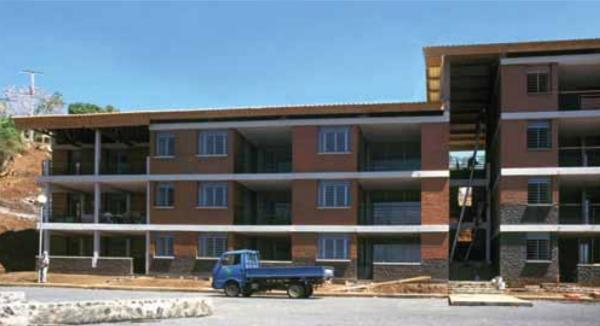 Construction : le cercle vertueux de la Brique de Terre Comprime, promu par lEPFAM