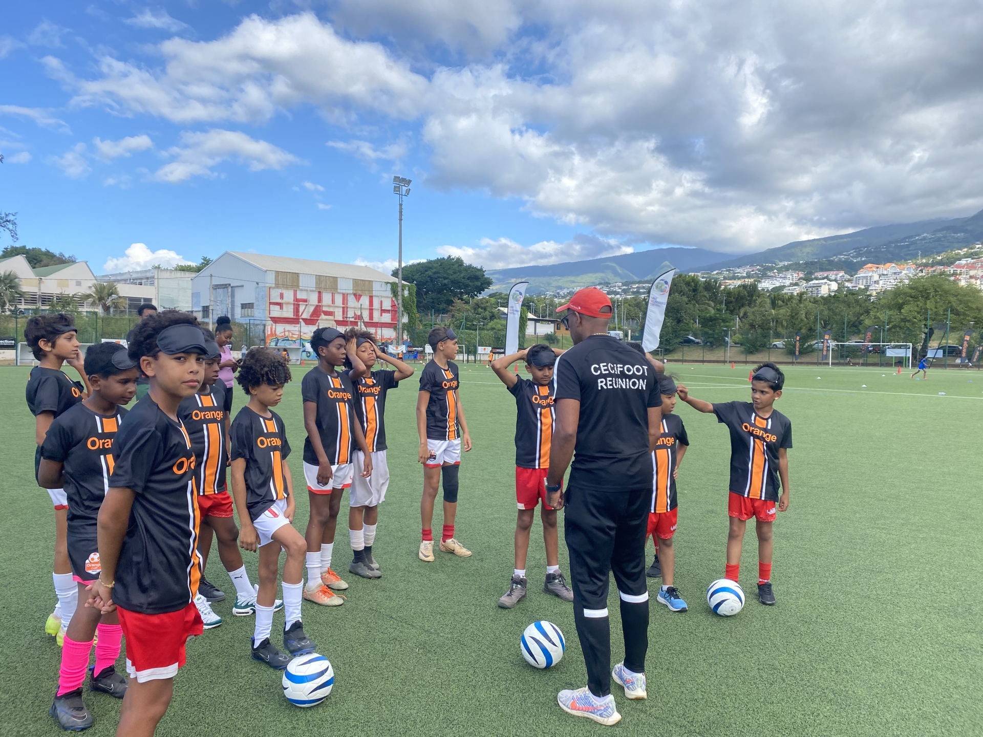 Good connections : rencontre sportive nationale pour sensibiliser 2 000 jeunes au Handicap et au bon usage du numrique