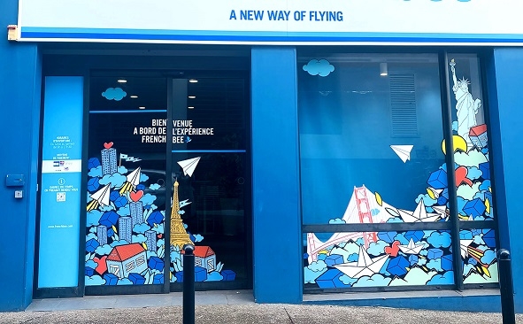 Des graffs et des ailes : French bee partenaire de R�union Graffiti c�l�bre l�art urbain
