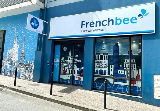 Des graffs et des ailes : French bee partenaire de R�union Graffiti c�l�bre l�art urbain