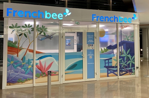 Des graffs et des ailes : French bee partenaire de R�union Graffiti c�l�bre l�art urbain