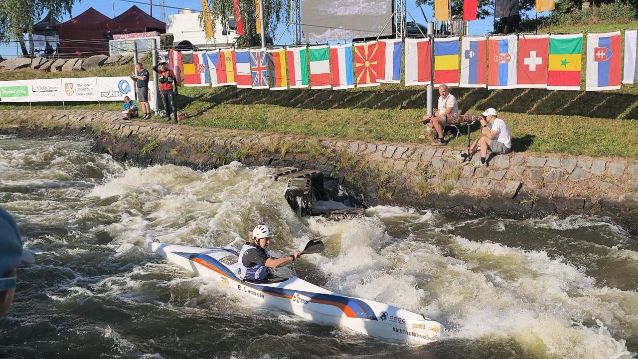 Kayak descente : Emma Lacoste 8e mondiale et meilleure Fran�aise en sprint pour sa premi�re participation en senior
